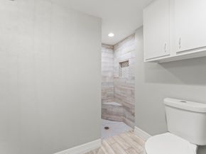 13346 Trail Hollow Drive 3346, Houston TX 77079