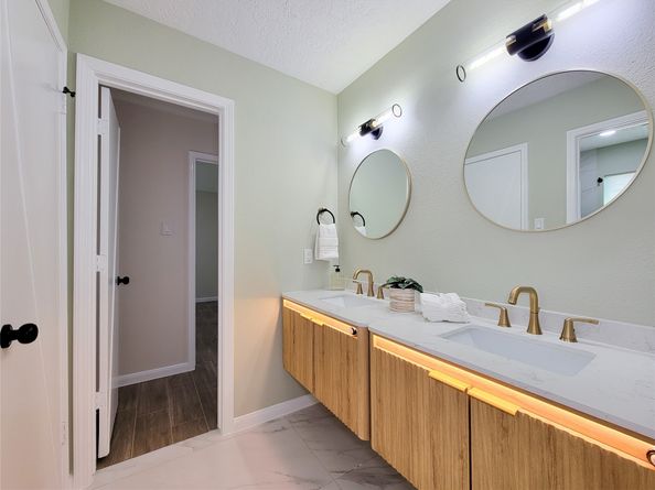 11503 Burgoyne Drive, Houston TX 77077