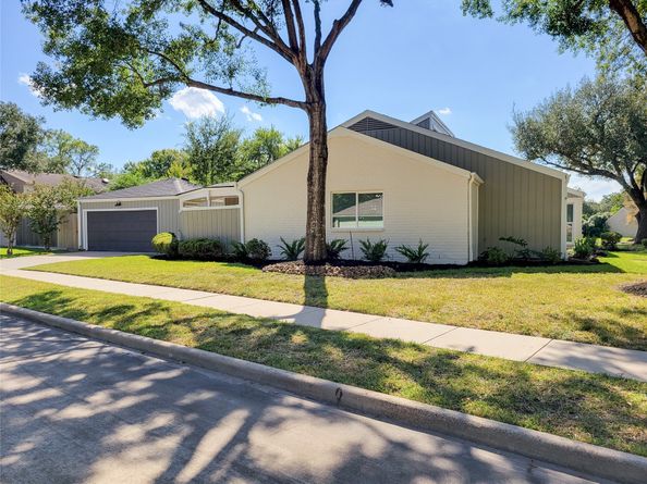 11503 Burgoyne Drive, Houston TX 77077