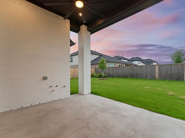 26915 Longwood Ledge Drive, Spring TX 77389