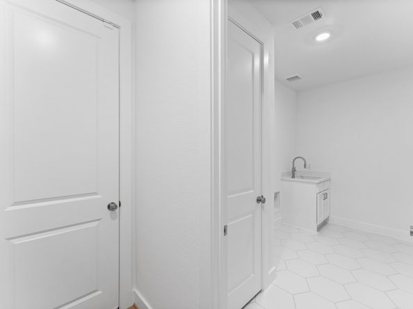 26915 Longwood Ledge Drive, Spring TX 77389