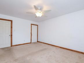 7233 Beechnut Street A, Houston TX 77074