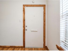 7233 Beechnut Street A, Houston TX 77074