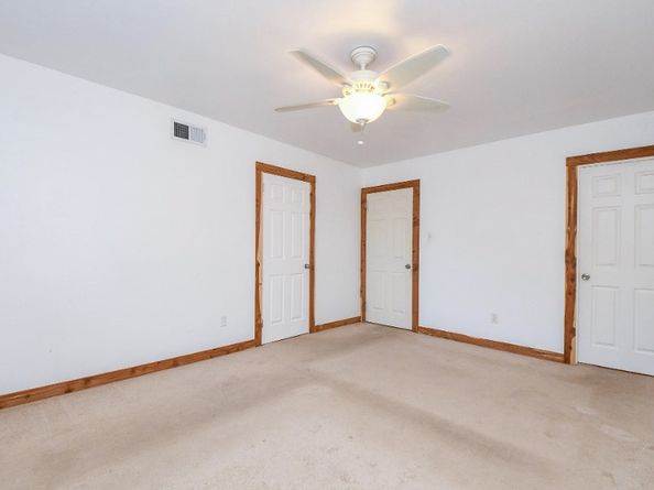 7233 Beechnut Street A, Houston TX 77074