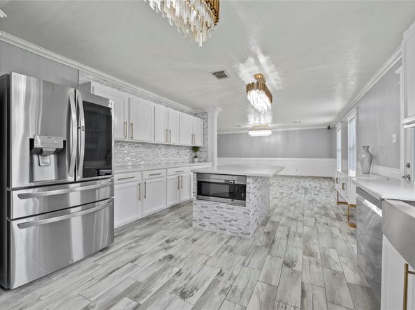 1010 Stillgate Court, Spring TX 77373