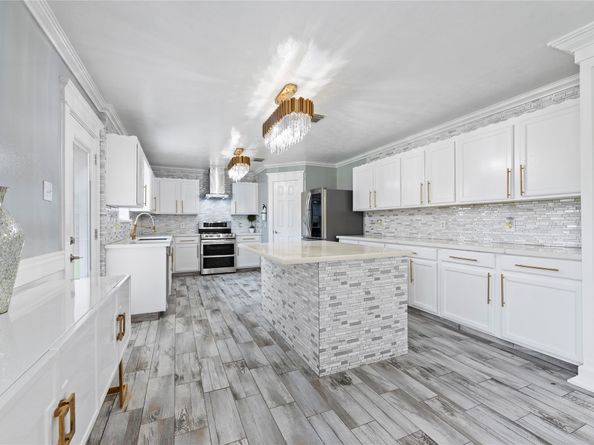 1010 Stillgate Court, Spring TX 77373