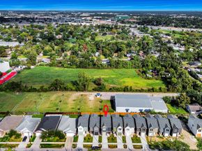 6320 Milwee Street B, Houston TX 77092