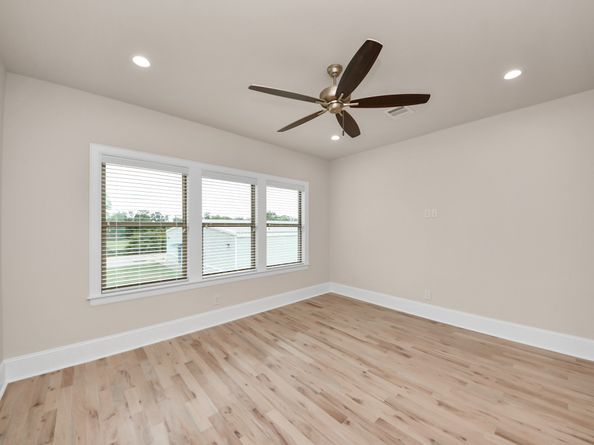 6320 Milwee Street B, Houston TX 77092