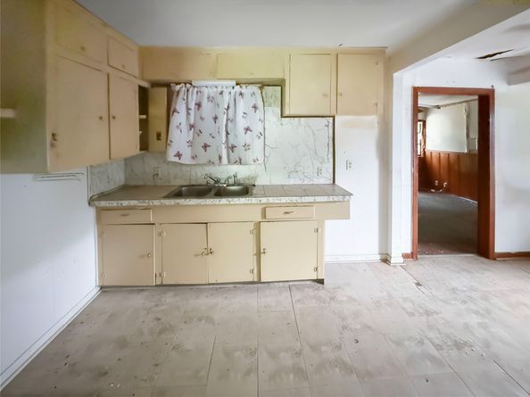 5234 Wilmington Street, Houston TX 77033