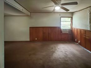 5234 Wilmington Street, Houston TX 77033