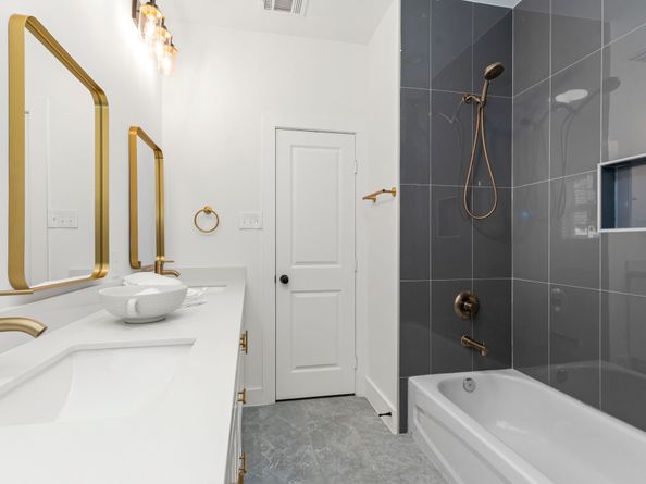 1515 Egypt Street, Houston TX 77009