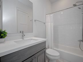 2414 Canal Street A, Houston TX 77003