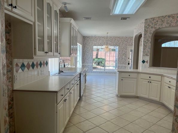 3419 Scenic Elm Street, Houston TX 77059