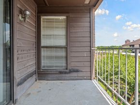 6633 W Airport Boulevard 916, Houston TX 77035