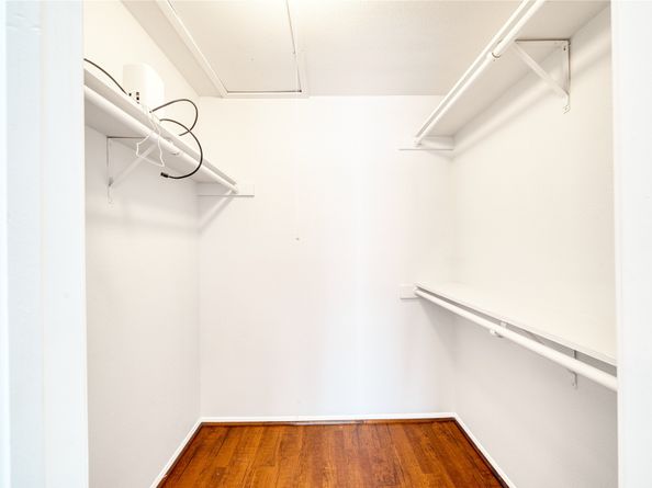 6001 Reims Road 204, Houston TX 77036