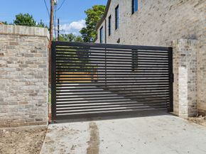 267 Maple Valley Road, Houston TX 77056