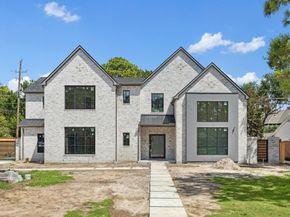 267 Maple Valley Road, Houston TX 77056