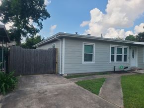 3834 Rosedale Street, Houston TX 77004