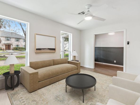 5010 Oak Shadows Drive, Houston TX 77091