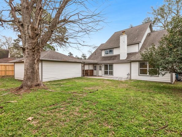 5010 Oak Shadows Drive, Houston TX 77091