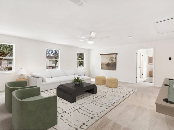 5010 Oak Shadows Drive, Houston TX 77091