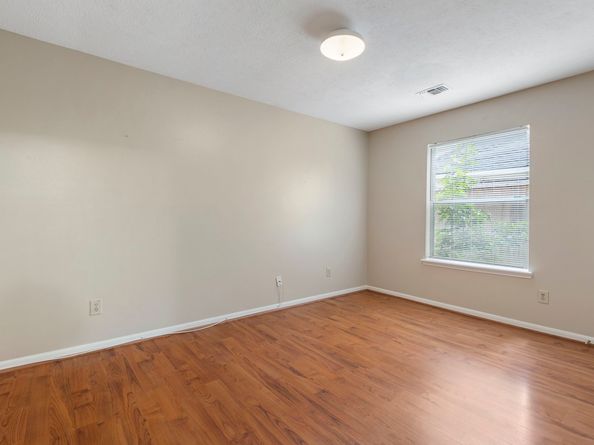 207 N Dreamweaver Circle, The Woodlands TX 77380
