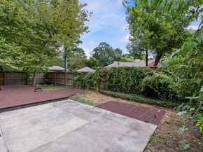 207 N Dreamweaver Circle, The Woodlands TX 77380