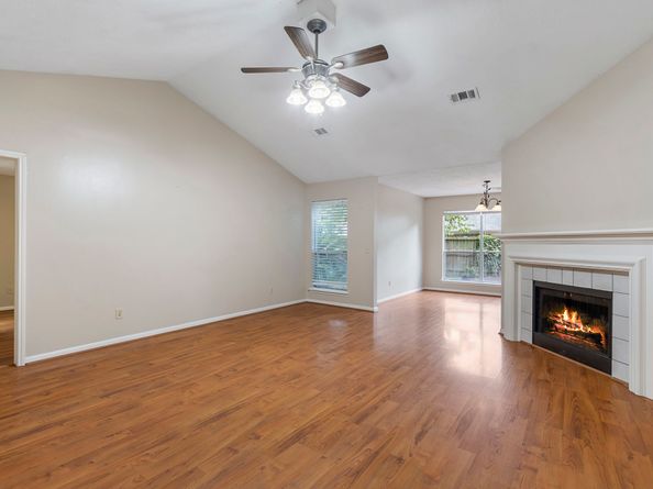 207 N Dreamweaver Circle, The Woodlands TX 77380
