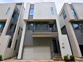 5638 Petty Street B, Houston TX 77007
