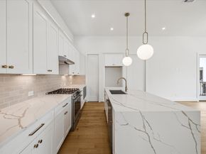 2217 Dennis Street, Houston TX 77004