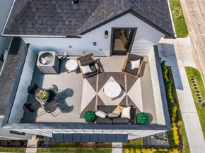 2217 Dennis Street, Houston TX 77004