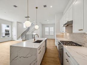 2217 Dennis Street, Houston TX 77004