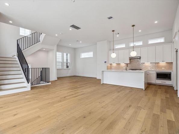 2217 Dennis Street, Houston TX 77004