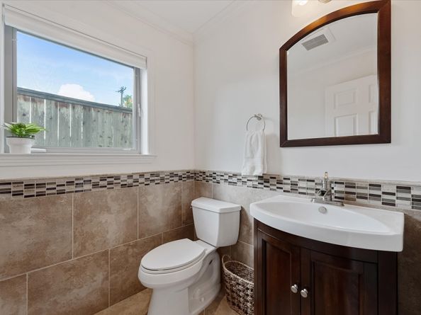 1506 Longacre Drive, Houston TX 77055