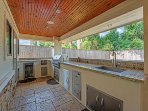 1506 Longacre Drive, Houston TX 77055