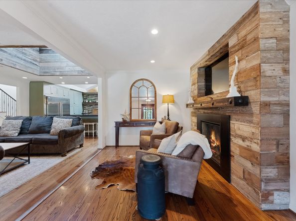 1506 Longacre Drive, Houston TX 77055