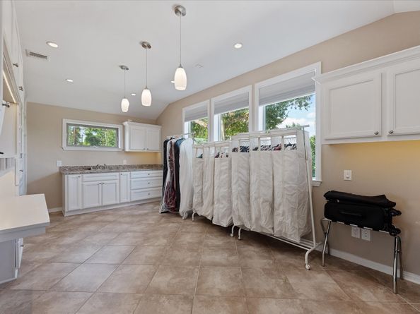 1506 Longacre Drive, Houston TX 77055