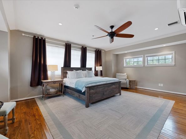 1506 Longacre Drive, Houston TX 77055