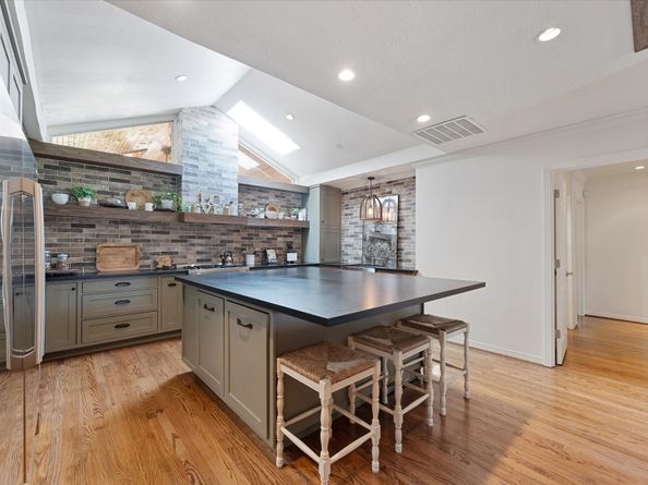 1506 Longacre Drive, Houston TX 77055