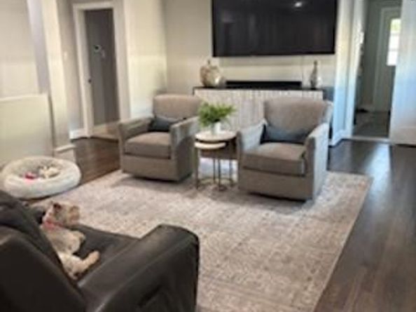 6423 Pineshade Lane, Houston TX 77008