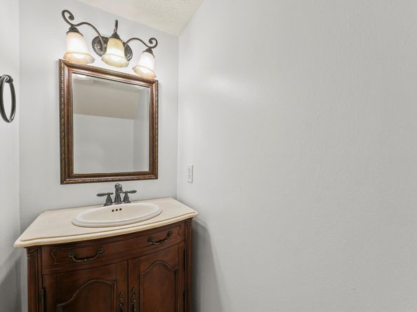 17142 Kiowa River Lane, Houston TX 77095