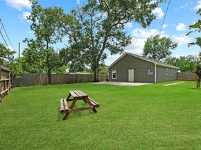 6229 Cavalier Street, Houston TX 77087