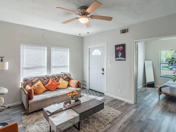 2613 & 2615 Isabella Street, Houston TX 77004