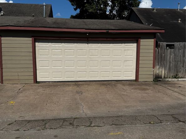 7929 W Airport Boulevard, Houston TX 77071
