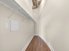 1616 Fountain View Drive 509, Houston TX 77057