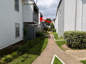 7200 Clarewood Drive 603, Houston TX 77036