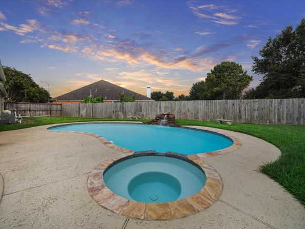 5934 Glenneyre Lane, Houston TX 77084