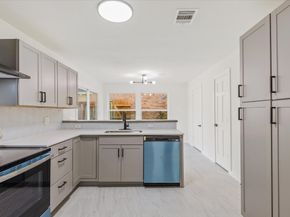 13130 Creekside Park Drive, Houston TX 77082
