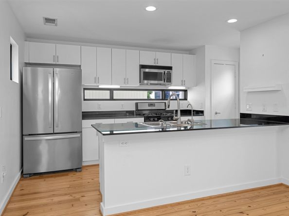 5105 Lillian Street, Houston TX 77007