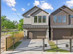 3105 Rosalie Street, Houston TX 77004